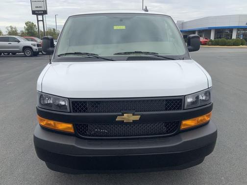 2025 Chevrolet Express 3500 RWD 3500 Extended Wheelbase WT