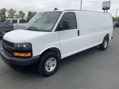 2025 Chevrolet Express 3500 RWD 3500 Extended Wheelbase WT
