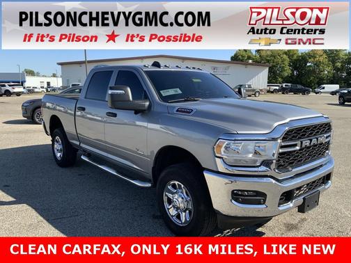 2024 RAM 2500 Tradesman Crew Cab 4x4 6'4' Box