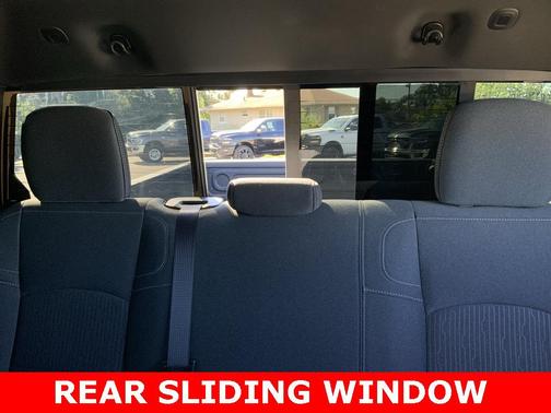 2024 RAM 2500 Tradesman Crew Cab 4x4 6'4' Box