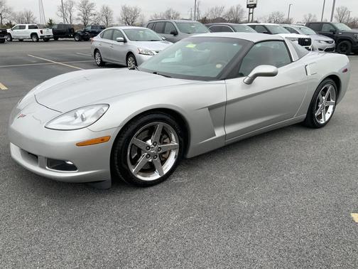 2005 Chevrolet Corvette Base