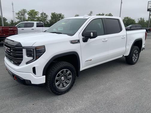 Summit White 2025 GMC Sierra 1500 AT4