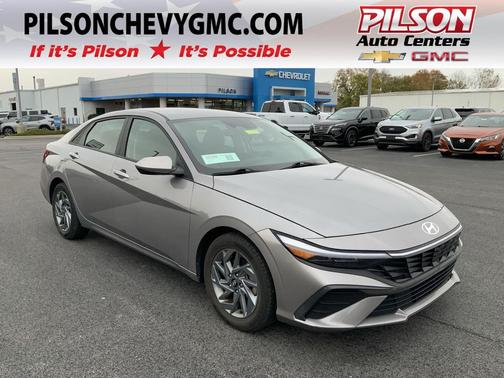 2024 Hyundai ELANTRA SEL