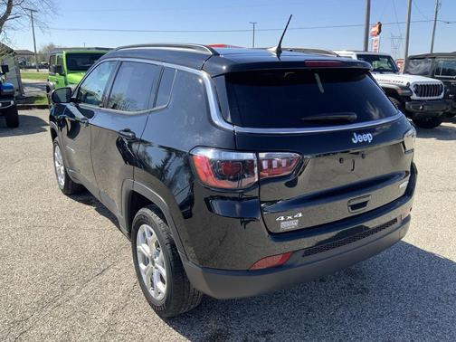 2025 Jeep Compass Latitude