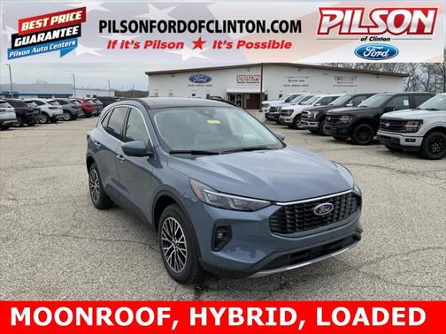 2025 Ford Escape SE