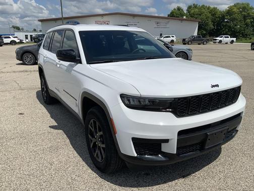 2024 Jeep Grand Cherokee L Altitude