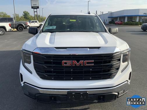 2024 GMC Sierra 1500 Pro
