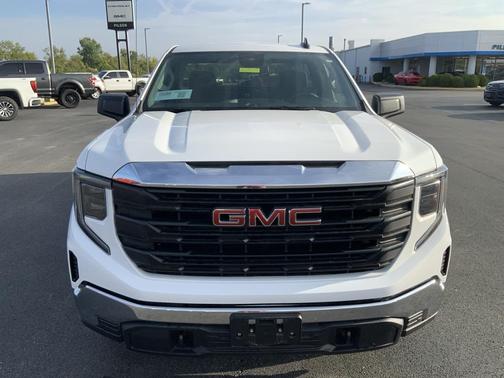 2024 GMC Sierra 1500 Pro