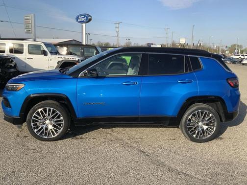 Laser Blue Pearlcoat 2022 Jeep Compass Limited