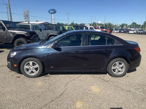 Black Granite Metallic 2016 Chevrolet Cruze Limited 1LT