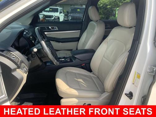 White Platinum Metallic Tri-Coat 2018 Ford Explorer XLT