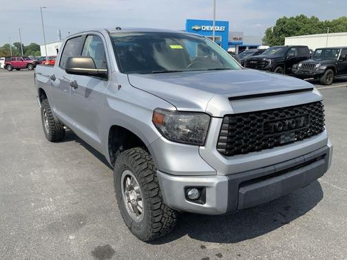 2014 Toyota Tundra SR5