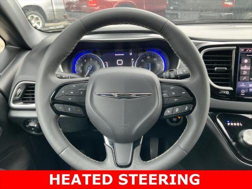 2023 Chrysler Pacifica Touring