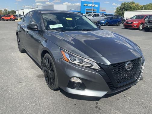 2022 Nissan Altima SR Intelligent AWD