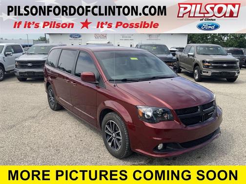 Octane Red Pearlcoat 2018 Dodge Grand Caravan SXT