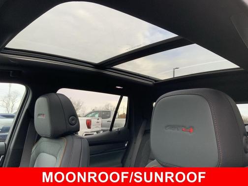 2026 GMC Terrain AWD AT4