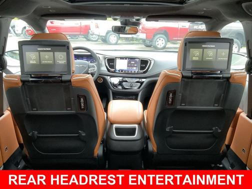 2026 Chrysler Pacifica L