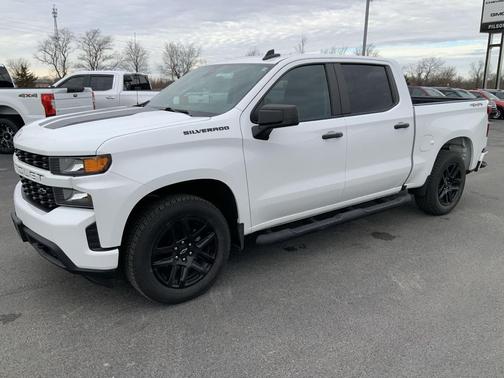 2022 Chevrolet Silverado 1500 Custom