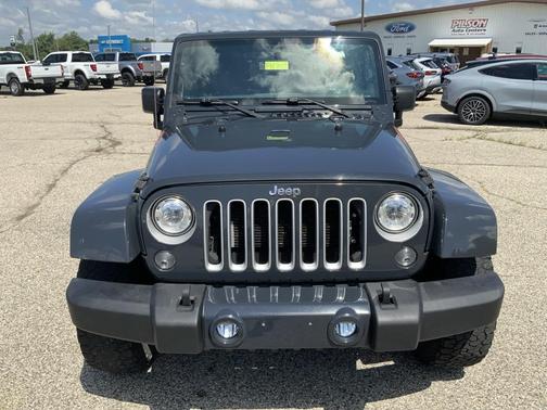 2018 Jeep Wrangler JK Unlimited Sahara