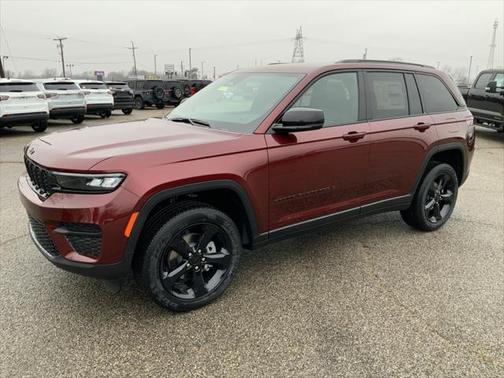 2025 Jeep Grand Cherokee Altitude