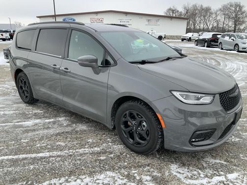 2021 Chrysler Pacifica Hybrid Limited