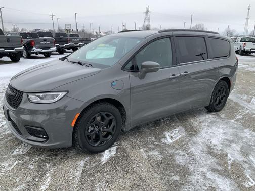 2021 Chrysler Pacifica Hybrid Limited