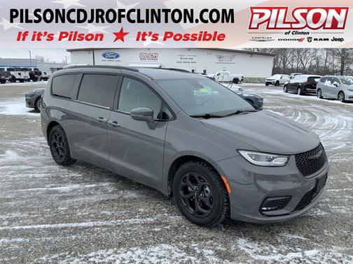 2021 Chrysler Pacifica Hybrid Limited