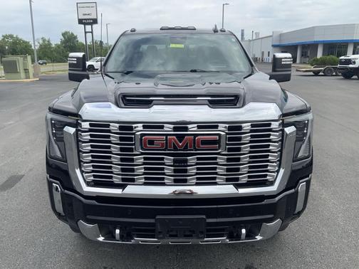 Onyx Black 2024 GMC Sierra 3500 Denali