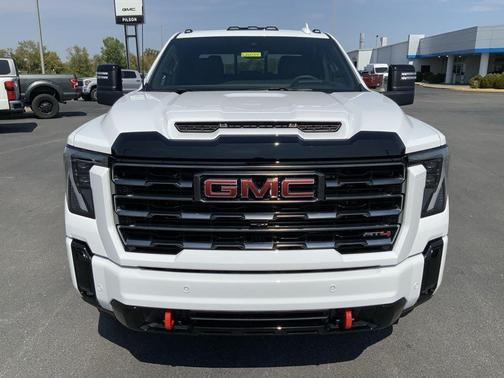 2026 GMC Sierra 2500 AT4