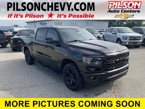 Diamond Black Crystal Pearlcoat 2023 RAM 1500 Big Horn/Lone Star