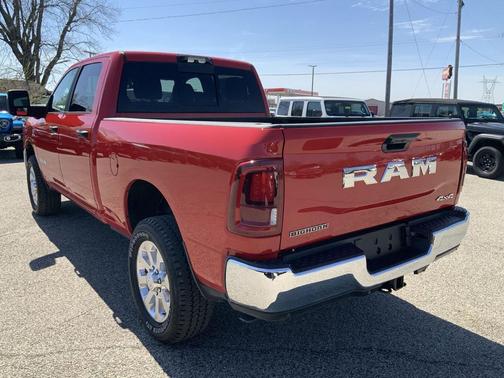 Flame Red Clearcoat 2026 RAM 2500 Big Horn Crew Cab 4x4 6'4' Box