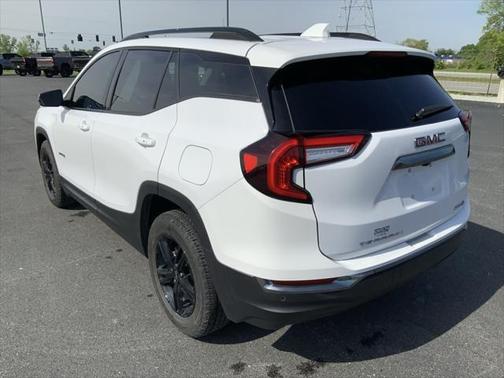 2022 GMC Terrain AWD AT4