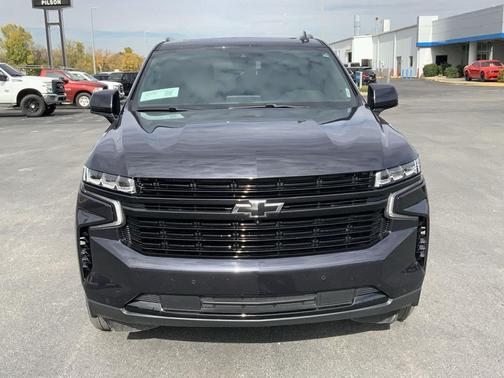 2023 Chevrolet Suburban RST