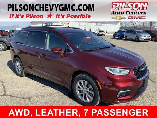 2022 Chrysler Pacifica Touring L