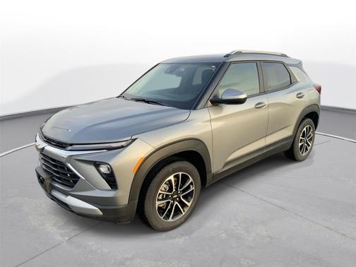 Sterling Gray Metallic 2025 Chevrolet Trailblazer LT