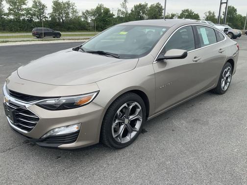 Mineral Gray Metallic 2024 Chevrolet Malibu FWD 1LT