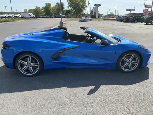 2026 Chevrolet Corvette Stingray w/1LT