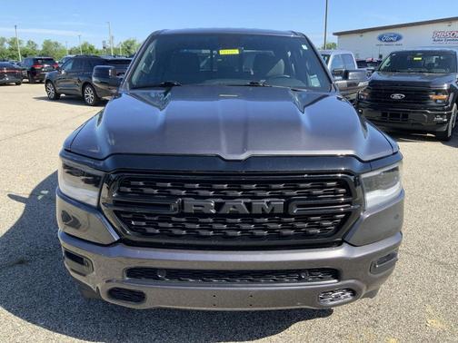 Granite Crystal Metallic Clearcoat 2023 RAM 1500 Big Horn/Lone Star
