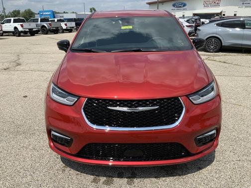 2026 Chrysler Pacifica L