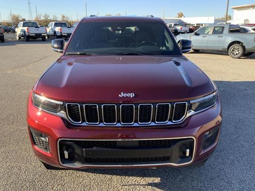 2025 Jeep Grand Cherokee Overland