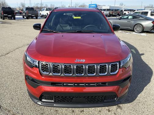 2026 Jeep Compass Latitude