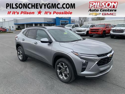 Sterling Gray Metallic 2025 Chevrolet Trax LT