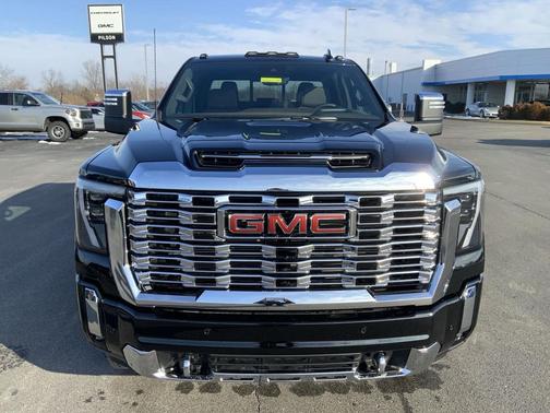 2026 GMC Sierra 2500 Denali