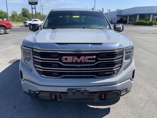 Thunderstorm Gray 2024 GMC Sierra 1500 AT4