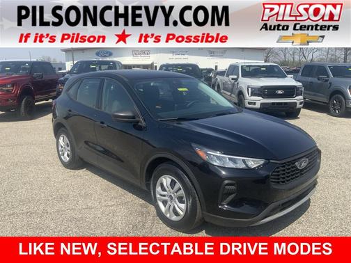 Agate Black Metallic 2024 Ford Escape SE