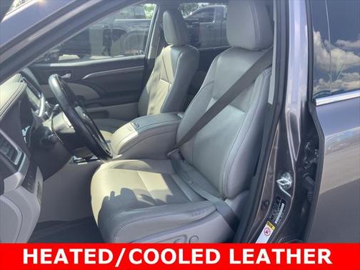 2018 Toyota Highlander Limited Platinum