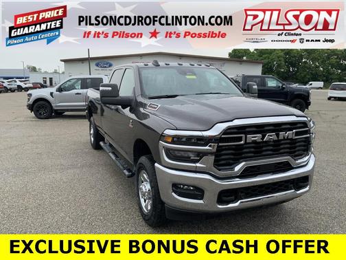 2025 RAM 2500 Tradesman Crew Cab 4x4 8' Box