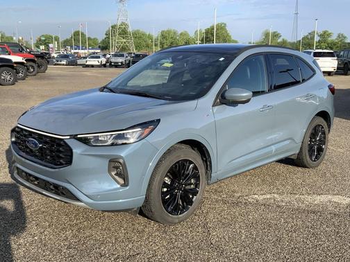 Vapor Blue Metallic 2024 Ford Escape ST-Line Elite
