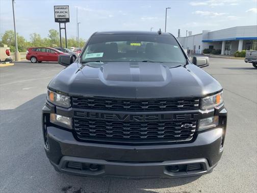 2021 Chevrolet Silverado 1500 Custom