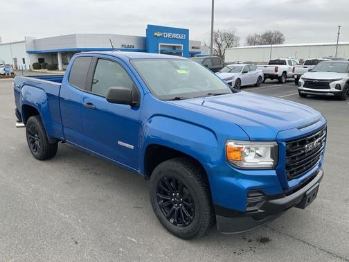 2022 GMC Canyon Elevation Standard